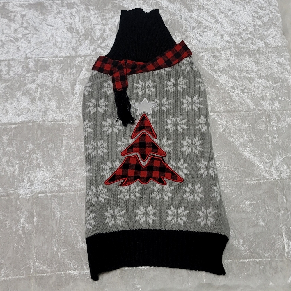 NWOT Simply Dog Gray Holiday Apparel